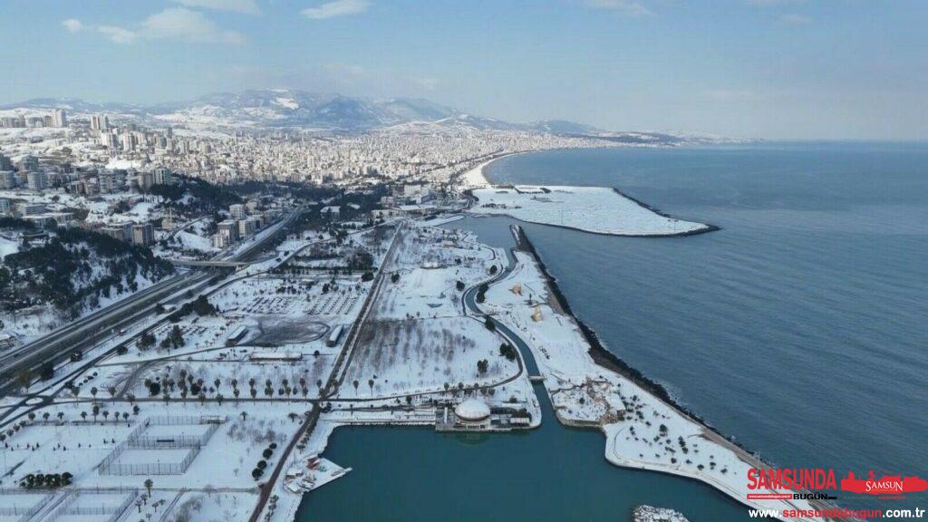 Samsun'da Tablo Gibi Kar Manzaraları